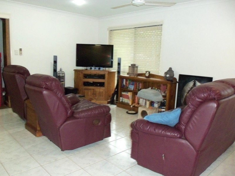 3 Lorraine Court, Gracemere QLD 4702