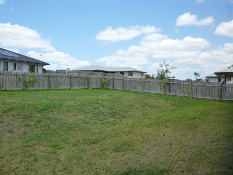 64 Jamie Crescent, Gracemere QLD 4702