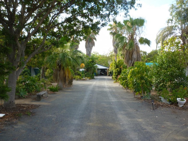 52739 Burnett Highway, Bouldercombe QLD 4702