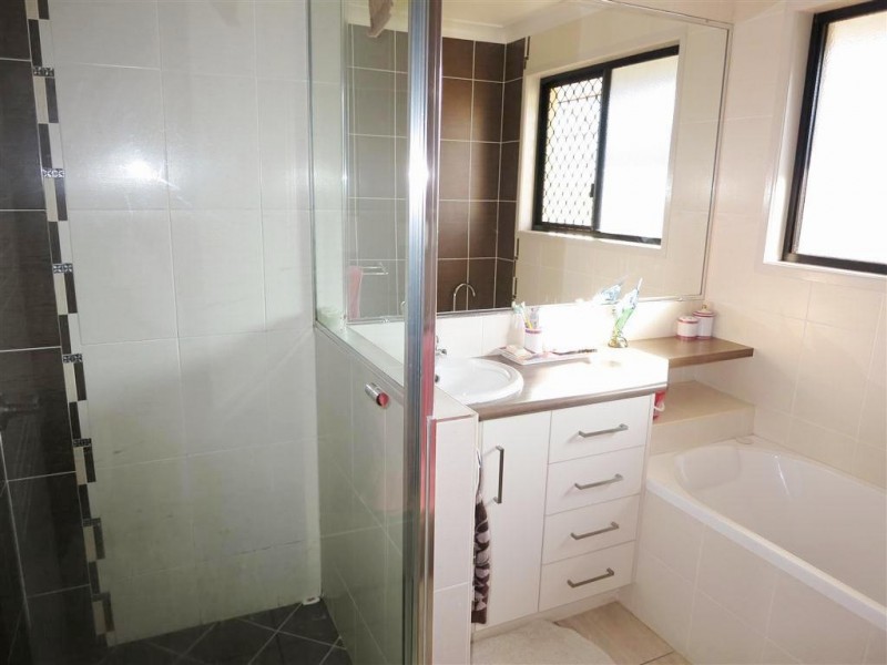 78 Corella Drive, Gracemere QLD 4702