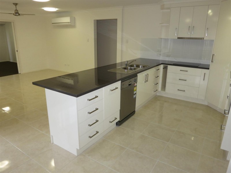 39 Jamie Crescent, Gracemere QLD 4702