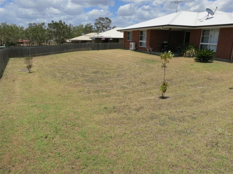 6 Broadhurst Drive, Gracemere QLD 4702