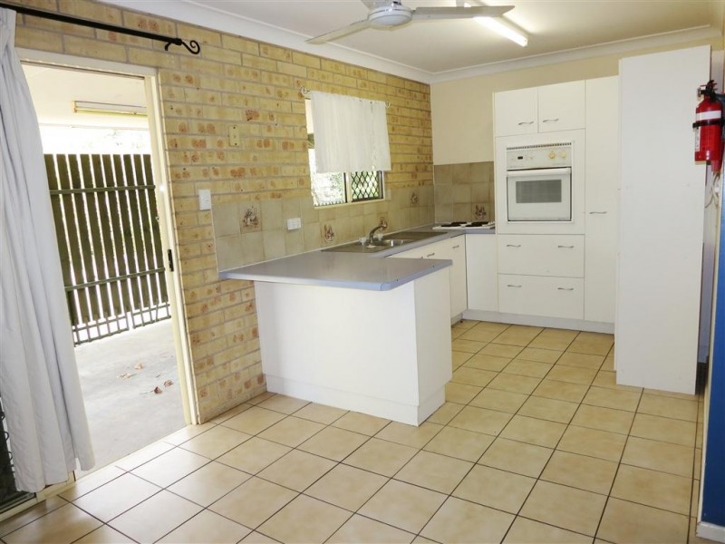 2 Thora Street, Gracemere QLD 4702
