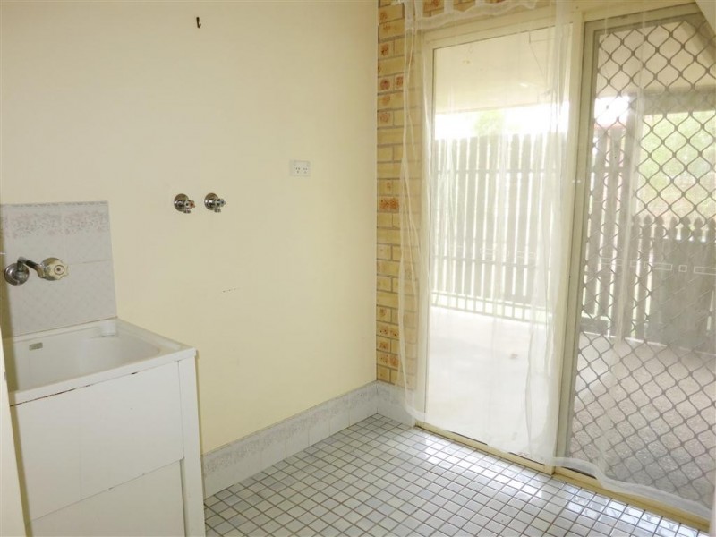2 Thora Street, Gracemere QLD 4702