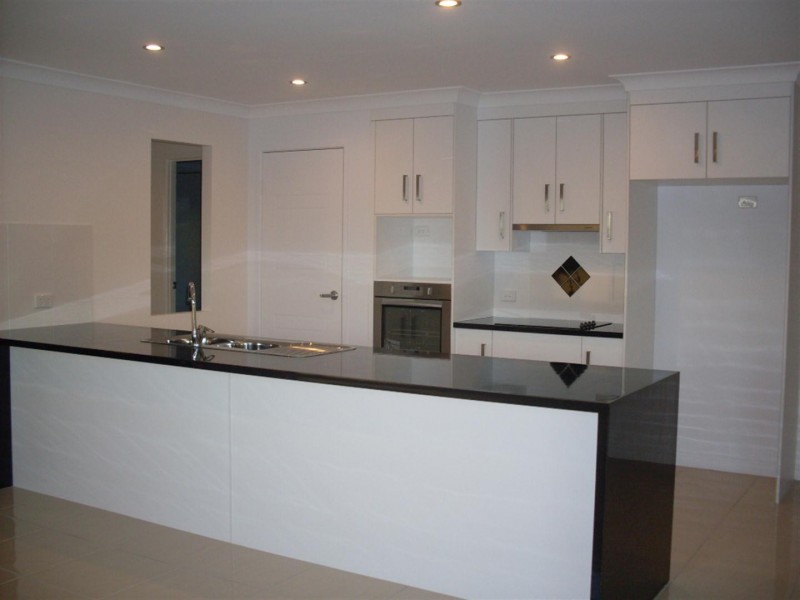 31 Broadhurst Drive, Gracemere QLD 4702