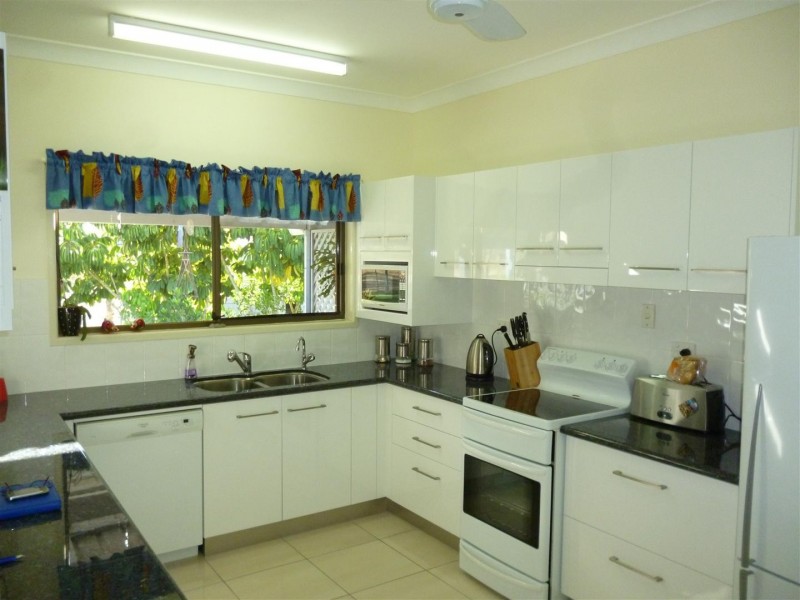 135 Stewart Street, Gracemere QLD 4702