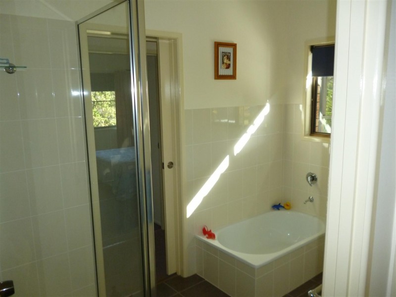 135 Stewart Street, Gracemere QLD 4702