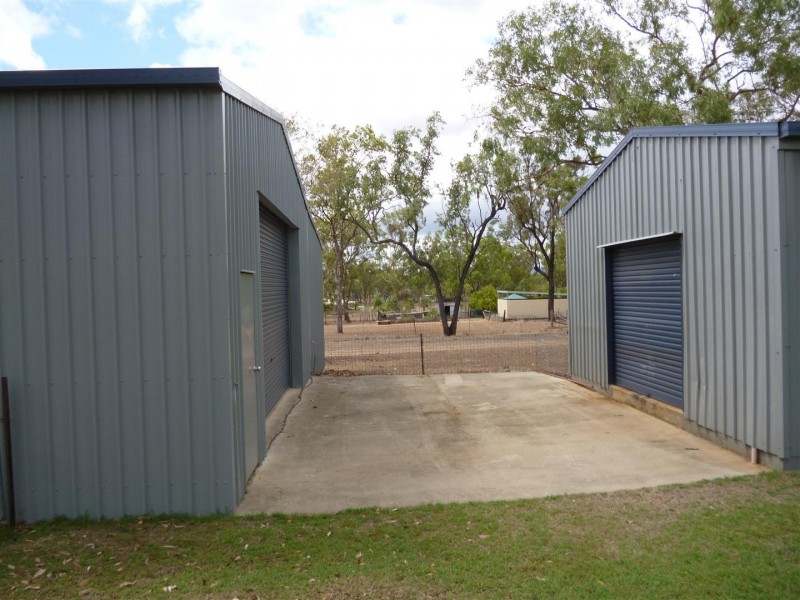 135 Stewart Street, Gracemere QLD 4702