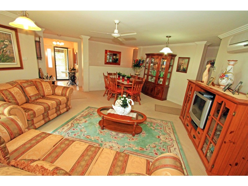 7 Davies Avenue, Gracemere QLD 4702