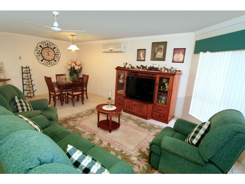 7 Davies Avenue, Gracemere QLD 4702