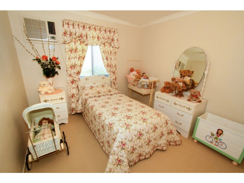 7 Davies Avenue, Gracemere QLD 4702