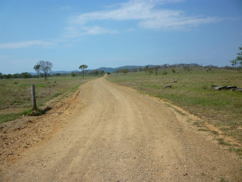 136 McLean Road, Midgee QLD 4702