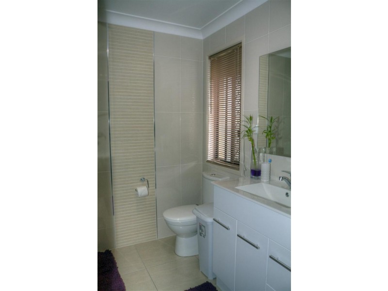 48 James Street, Gracemere QLD 4702