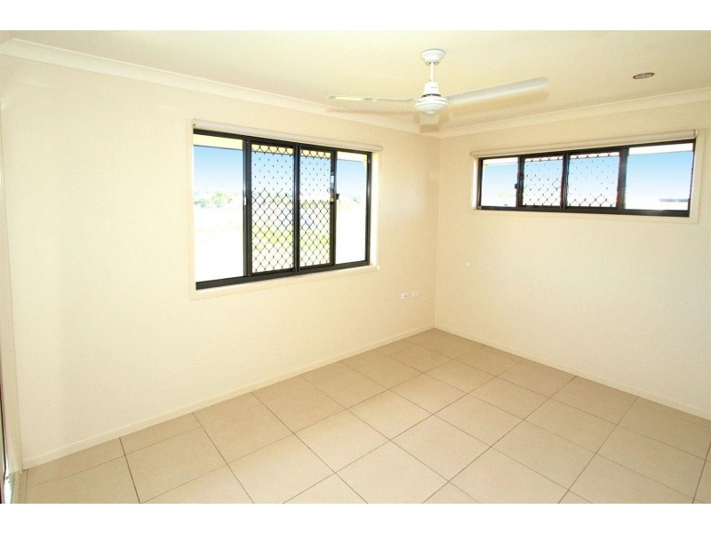 20 Cherryfield Road, Gracemere QLD 4702