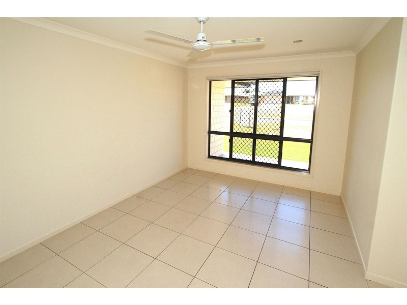 20 Cherryfield Road, Gracemere QLD 4702