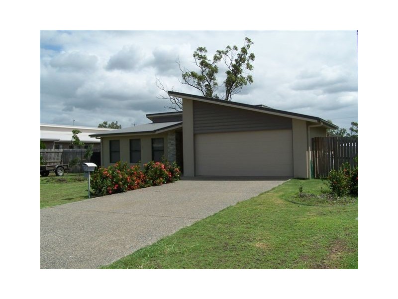 6 Owen Avenue, Gracemere QLD 4702