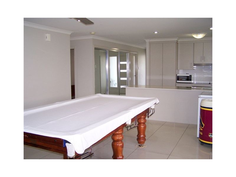 6 Owen Avenue, Gracemere QLD 4702