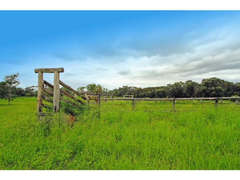 “Linden Hills” Faraday Road, Ridgelands QLD 4702