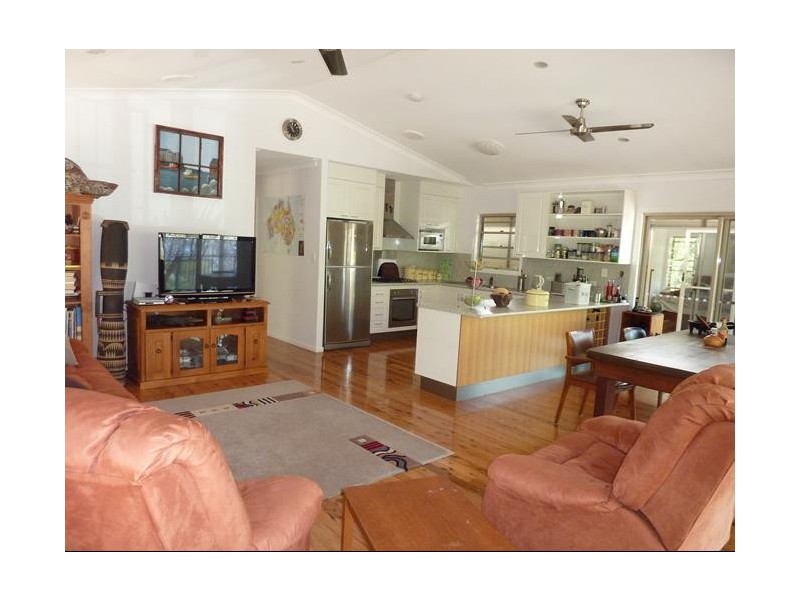 346 Archer Road, Struck Oil QLD 4714