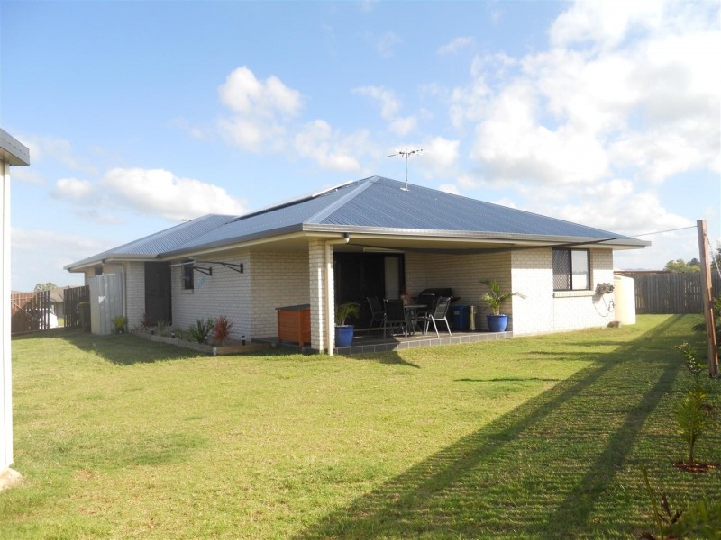 18 Cunningham Court, Gracemere QLD 4702