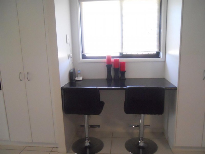 18 Cunningham Court, Gracemere QLD 4702