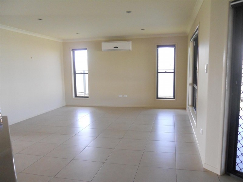 22 Broadhurst Drive, Gracemere QLD 4702