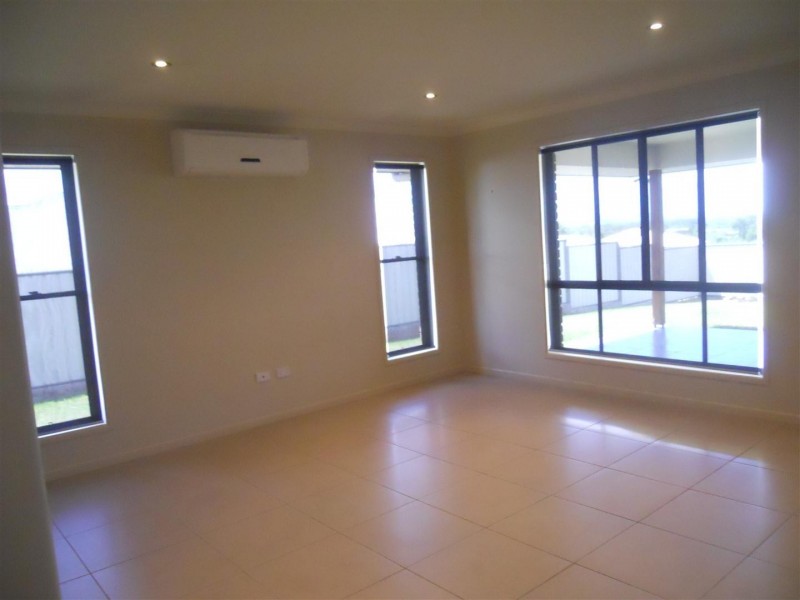 22 Broadhurst Drive, Gracemere QLD 4702