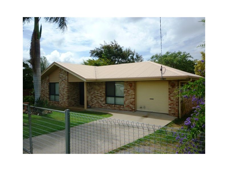 3 Lorraine Court, Gracemere QLD 4702