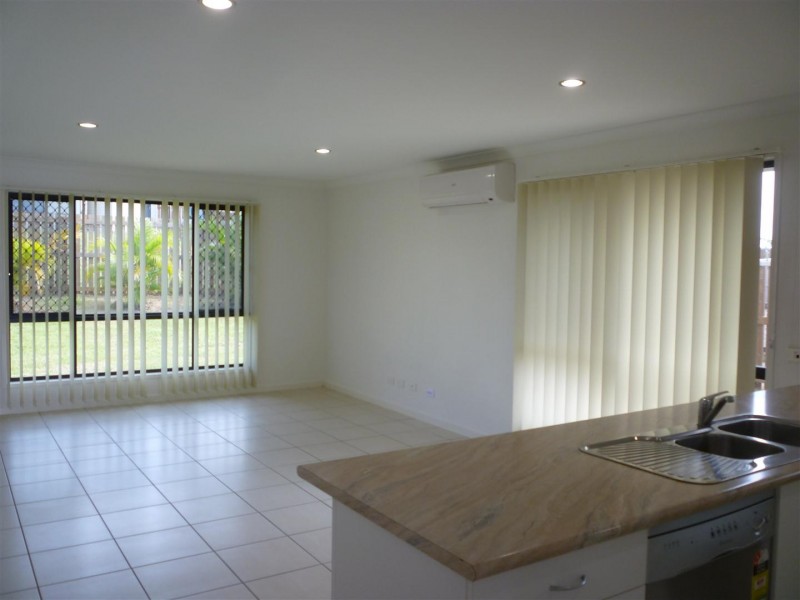 15 Viney Street, Gracemere QLD 4702