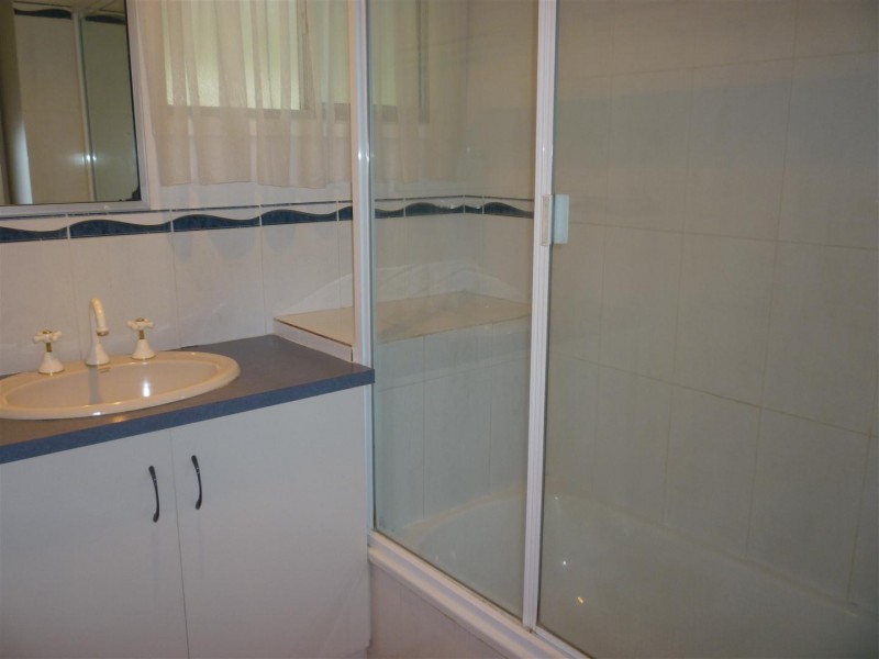 40 Fisher Street, Gracemere QLD 4702