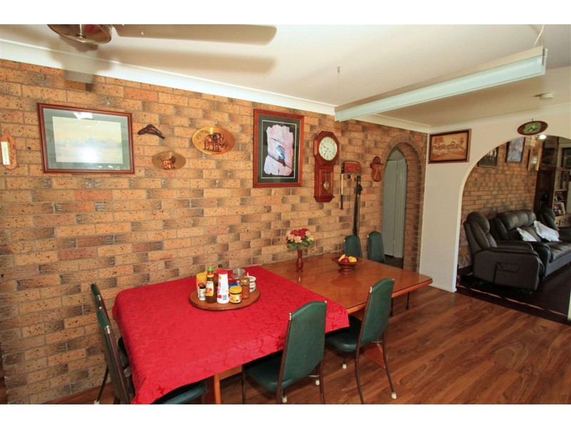 23 Brooks Street, Gracemere QLD 4702