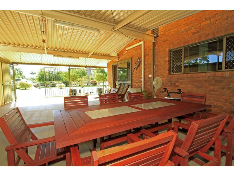 23 Brooks Street, Gracemere QLD 4702