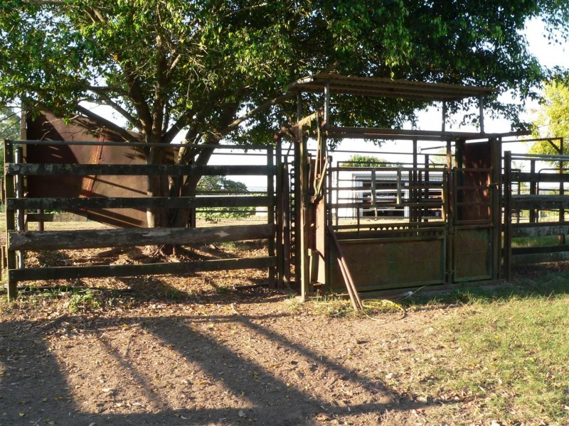 88479 Bruce Highway, Koumala QLD 4738