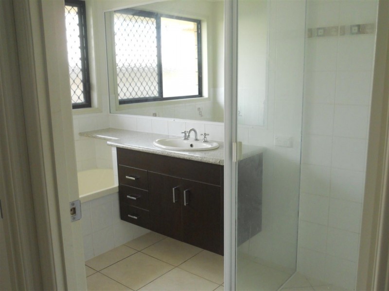 22 Lillypilly Avenue, Gracemere QLD 4702