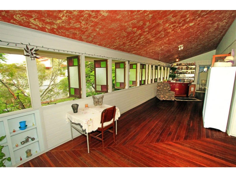 15 Nicholson Street, Allenstown QLD 4700