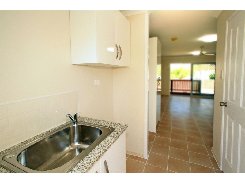 4/77 High Street, Berserker QLD 4701