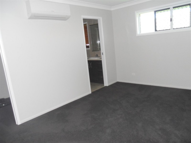 6 Jamie Crescent, Gracemere QLD 4702