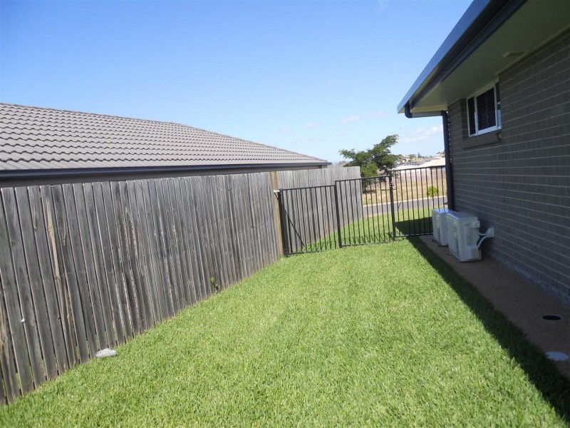 6 Jamie Crescent, Gracemere QLD 4702