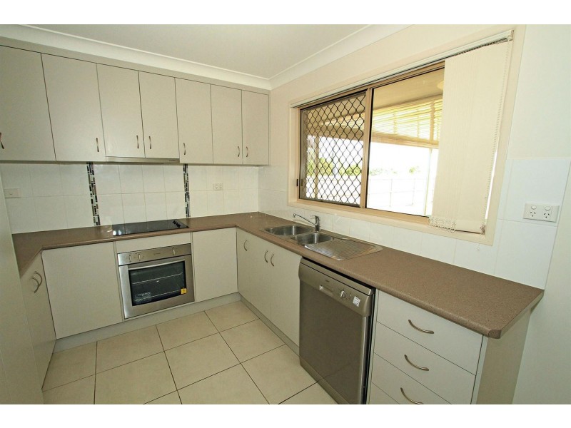 84 Buxton Drive, Gracemere QLD 4702