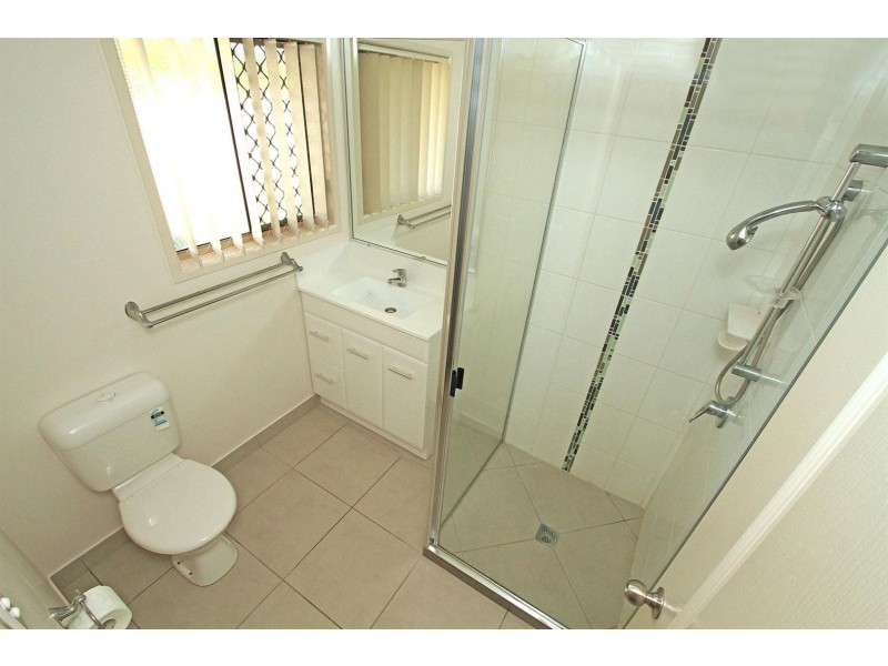 84 Buxton Drive, Gracemere QLD 4702