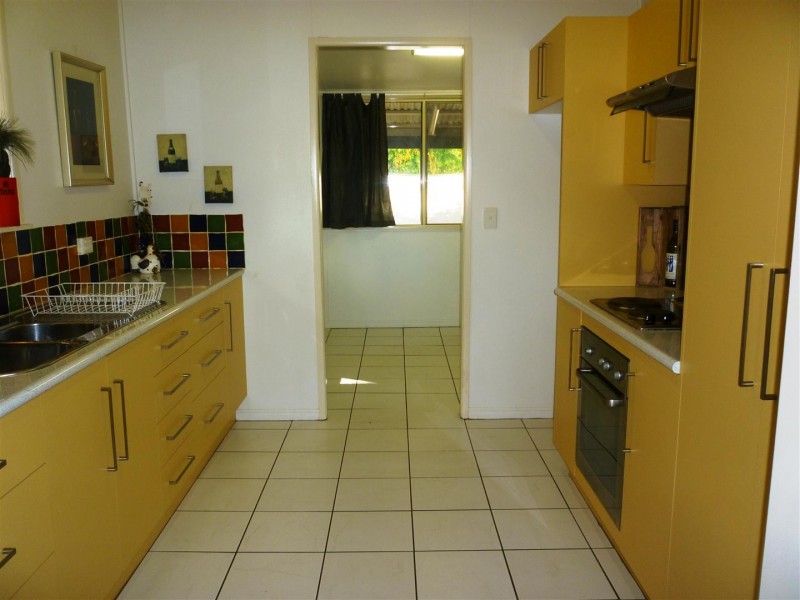23 Black Street, Mount Morgan QLD 4714