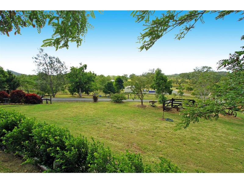 15 Bucholz Rd, Kabra QLD 4702