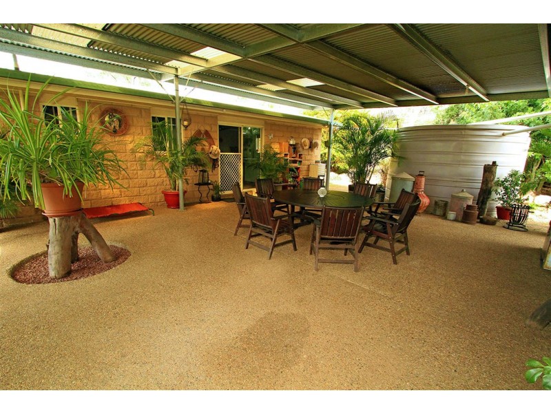 15 Bucholz Rd, Kabra QLD 4702