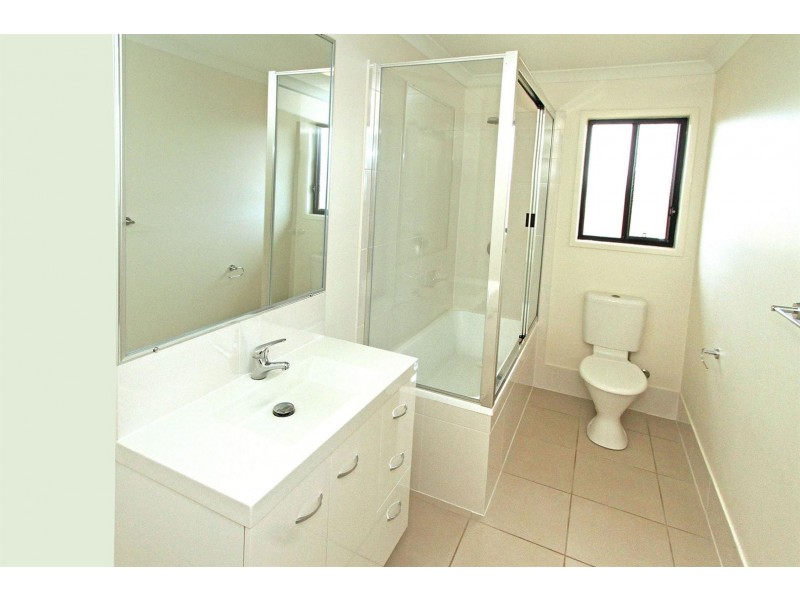 59 Burke and Wills Dve, Gracemere QLD 4702