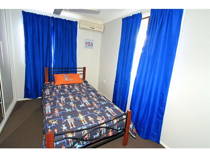 76 Donovan Crescent, Gracemere QLD 4702