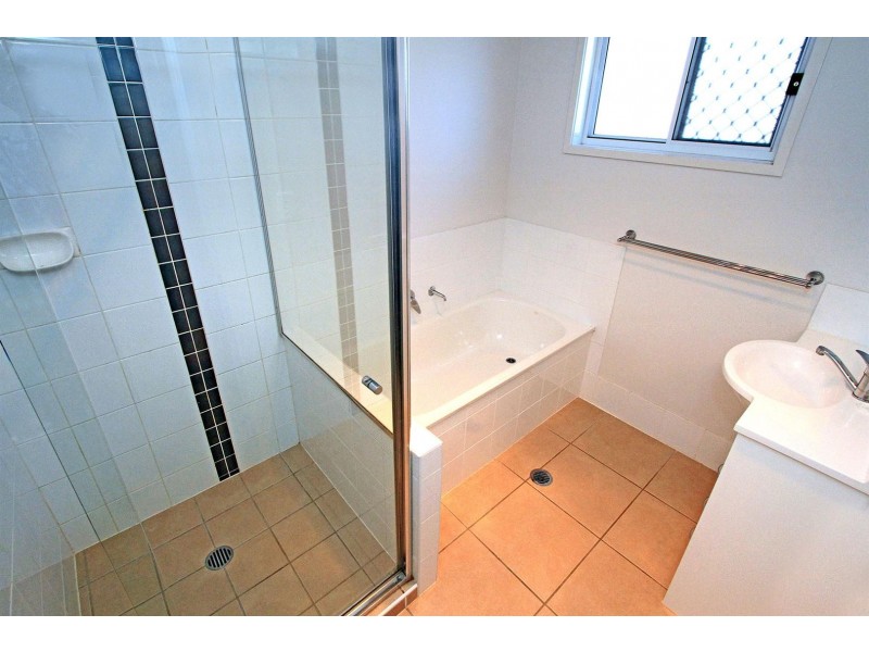 79 Victoria Street, Gracemere QLD 4702