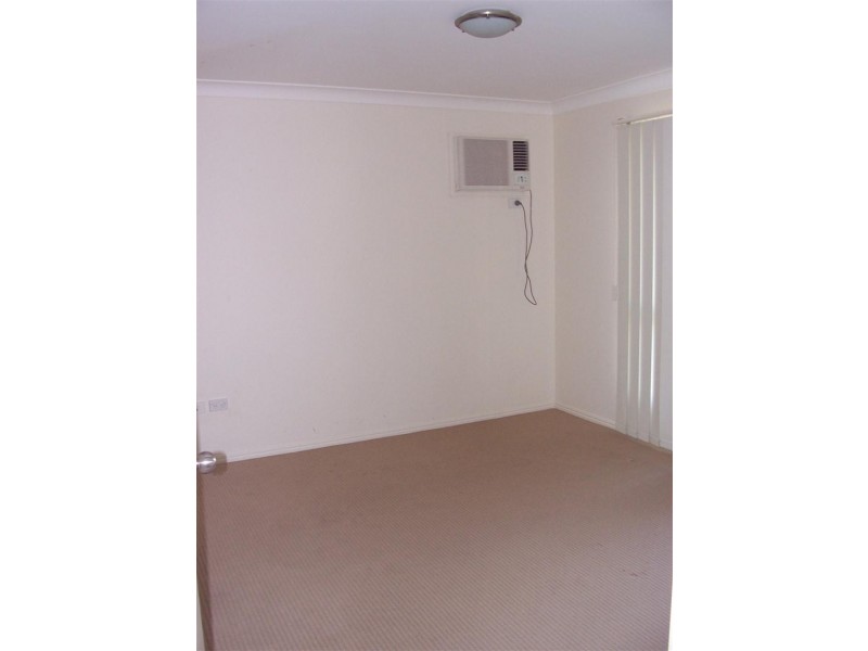 7 Seonaid Place, Gracemere QLD 4702