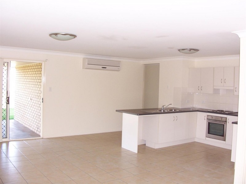 7 Seonaid Place, Gracemere QLD 4702