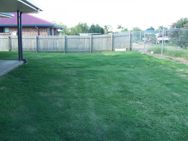 7 Seonaid Place, Gracemere QLD 4702