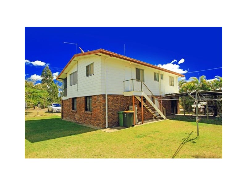 28 Barry Street, Gracemere QLD 4702